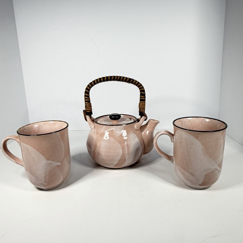 Vintage Japanese Pink Stoneware Tea Set Teapot w/ 2 Mugs Signed Base - Picture 2 of 15
